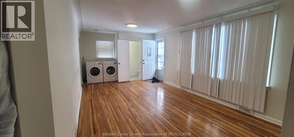2678 Askin Avenue, Windsor — photograph 3