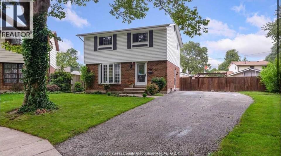 3536 Wolfe Court, Windsor — primary photograph