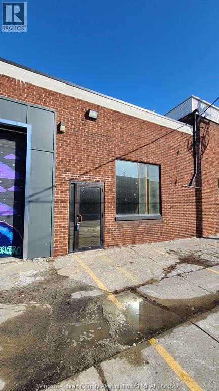 400 Erie Street #2, Windsor — photograph 3