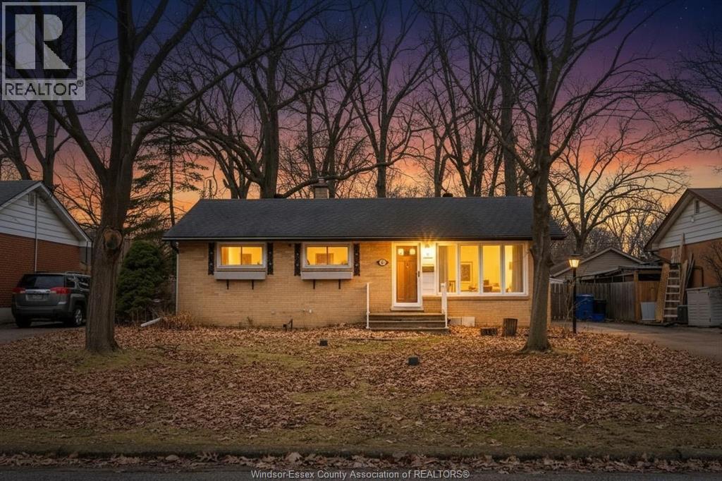 3455 Randolph Avenue, Windsor — primary photograph