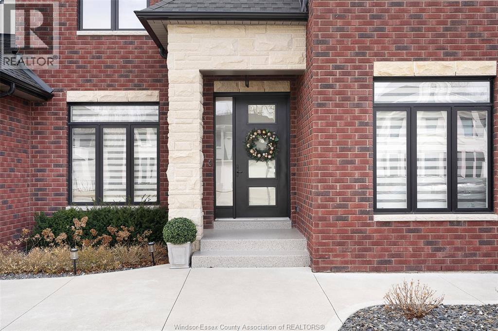 6036 Silver Maple Road, LaSalle — photograph 3