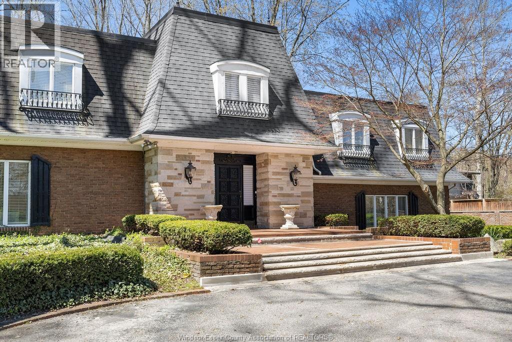 1255 Tanglewood Court, LaSalle — photograph 2