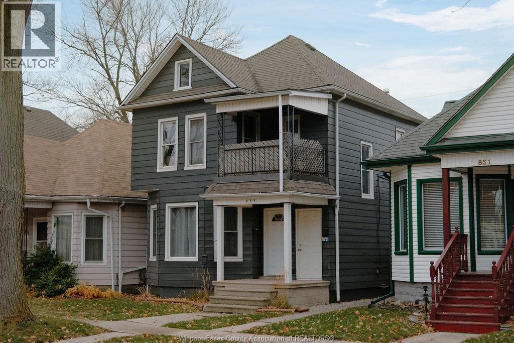 855 Lincoln Road, Windsor — primary photograph