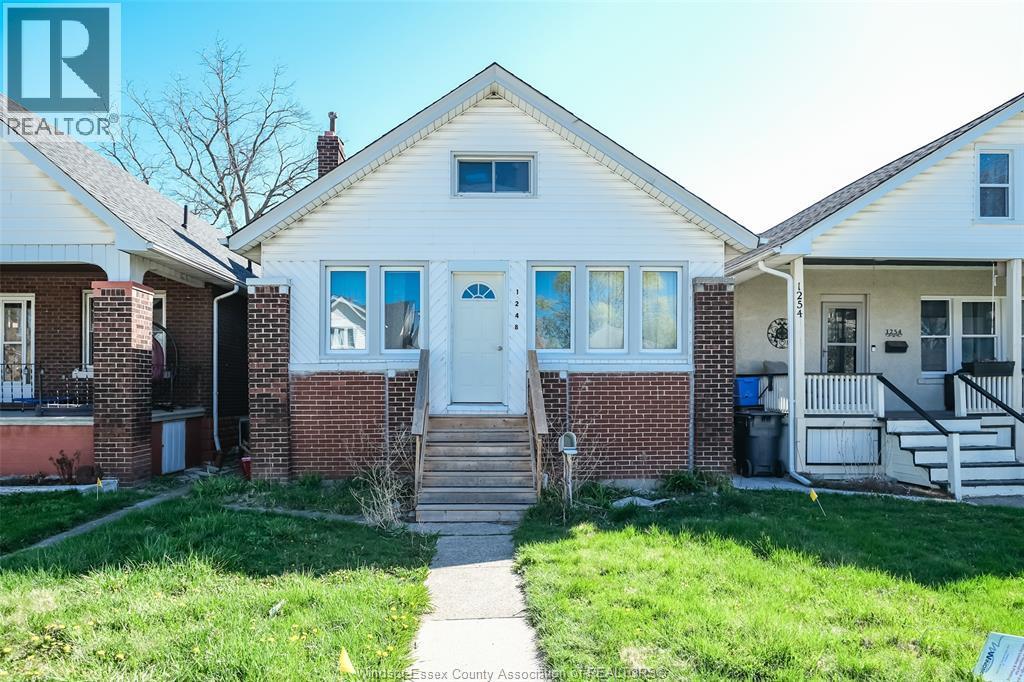 1248 Bruce Avenue, Windsor — primary photograph