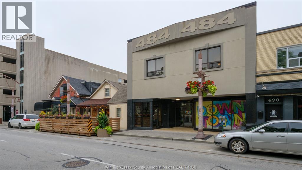 484 Pelissier Street, Windsor — photograph 2