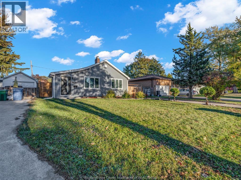 2616 Tourangeau Road, Windsor — photograph 3