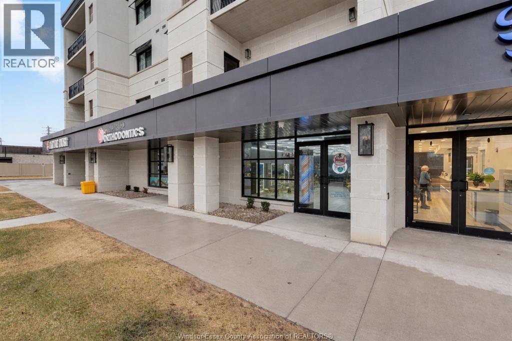 3817 Howard Avenue #4A, Windsor — photograph 3
