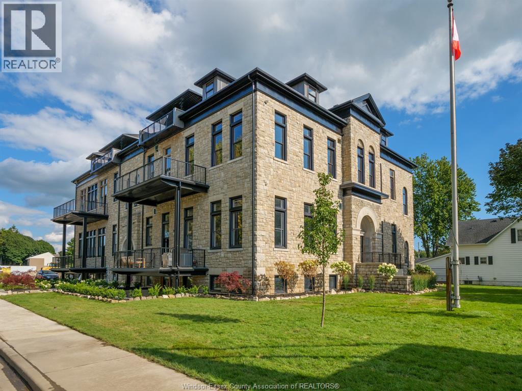 247 Brock Street #403, Amherstburg — photograph 2