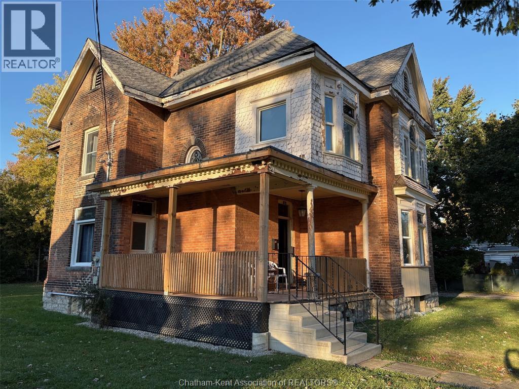 Single Family — 27 & 31 Wade Street, Chatham, Ontario