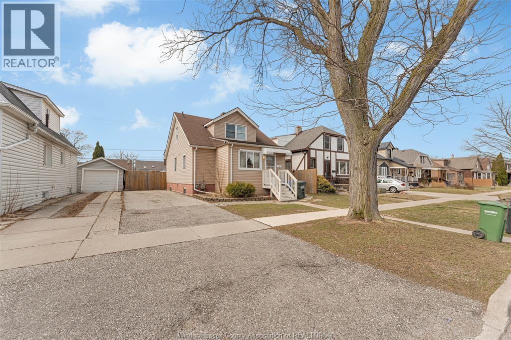 1771 Windermere Road, Windsor — primary photograph