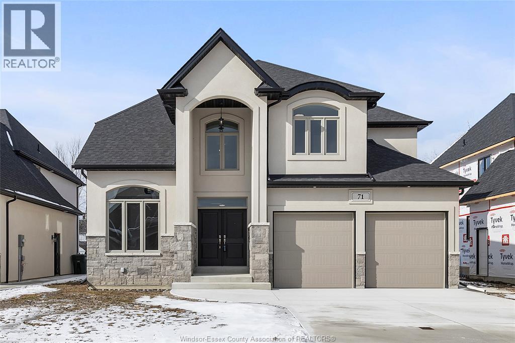 Single Family — 71 Redwood, Kingsville, Ontario