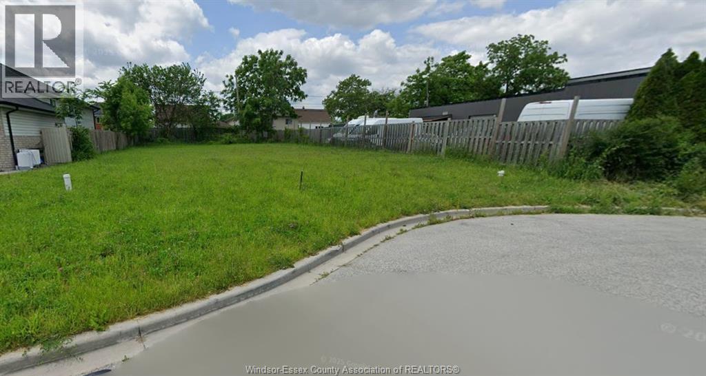 1505 Rankin Avenue, Windsor — primary photograph