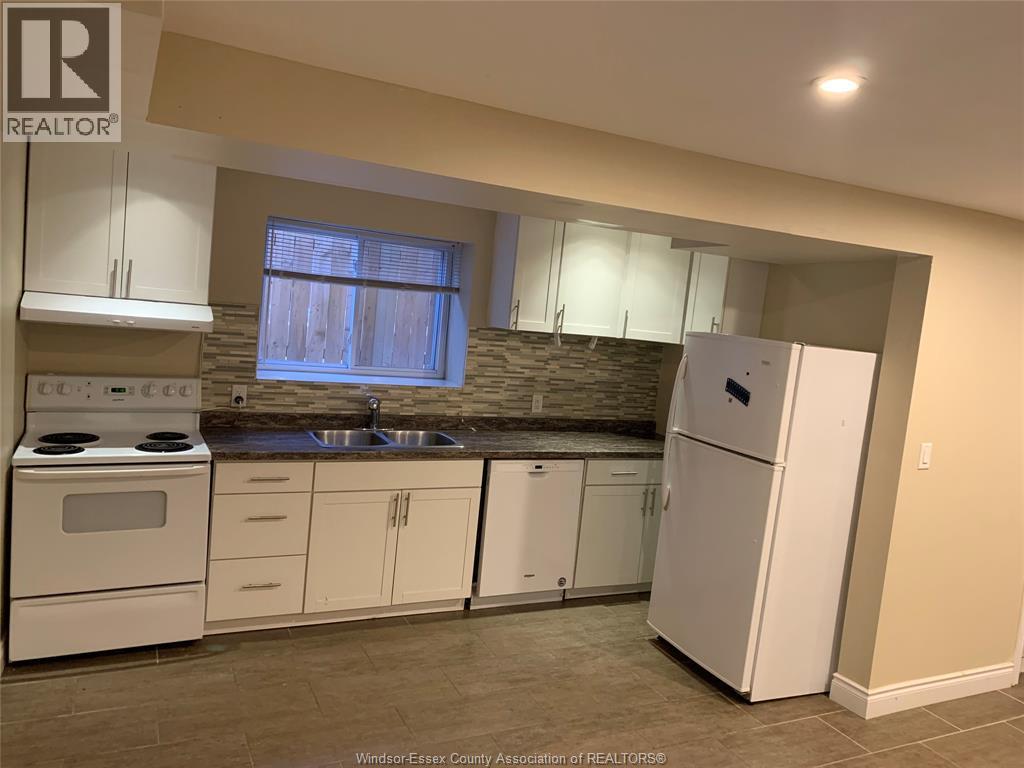 829 Arthur Avenue #BASEMENT, Windsor — primary photograph