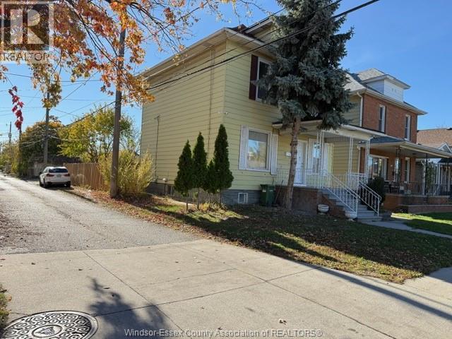 941 Cataraqui, Windsor — photograph 2
