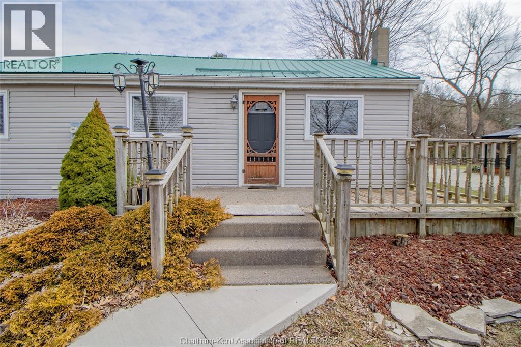 Single Family — 29909 West Bothwell Road, Bothwell, Ontario