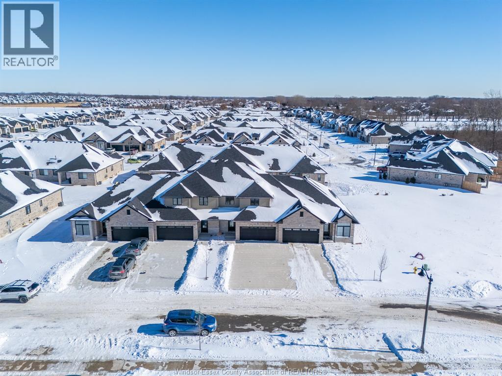 58 Callams Bay Crescent, Amherstburg — photograph 3