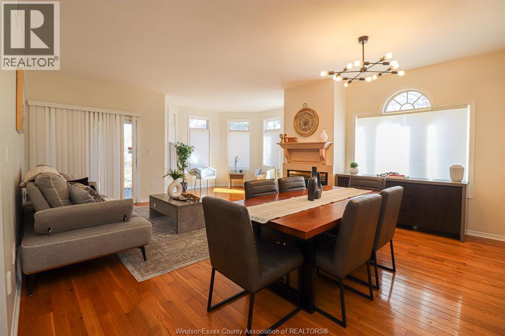 4612 Ascot Court, Windsor — photograph 3