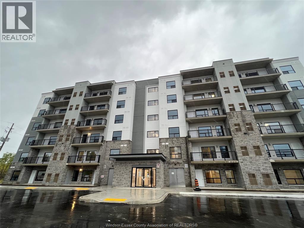 3340 Stella Crescent #624, Windsor — primary photograph