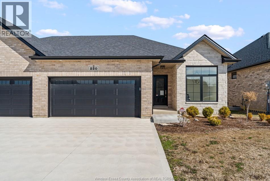 Single Family — 220 McLellan Avenue, Amherstburg, Ontario
