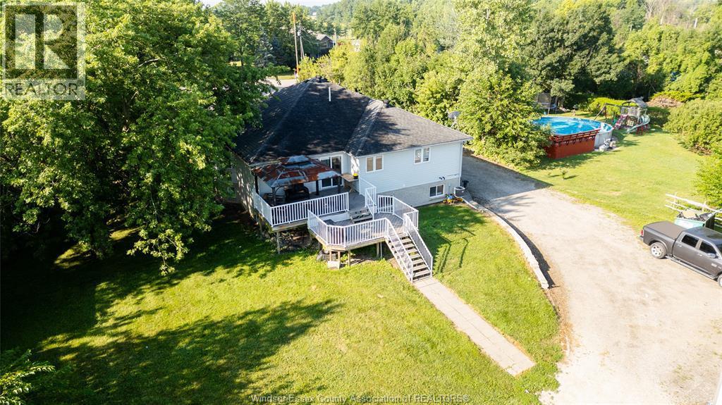 8510 Baseline Road, Windsor — photograph 3
