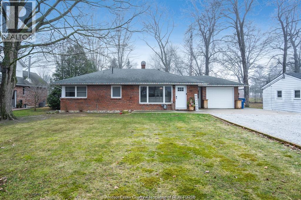 Single Family — 64 Richard Avenue, Wheatley, Ontario