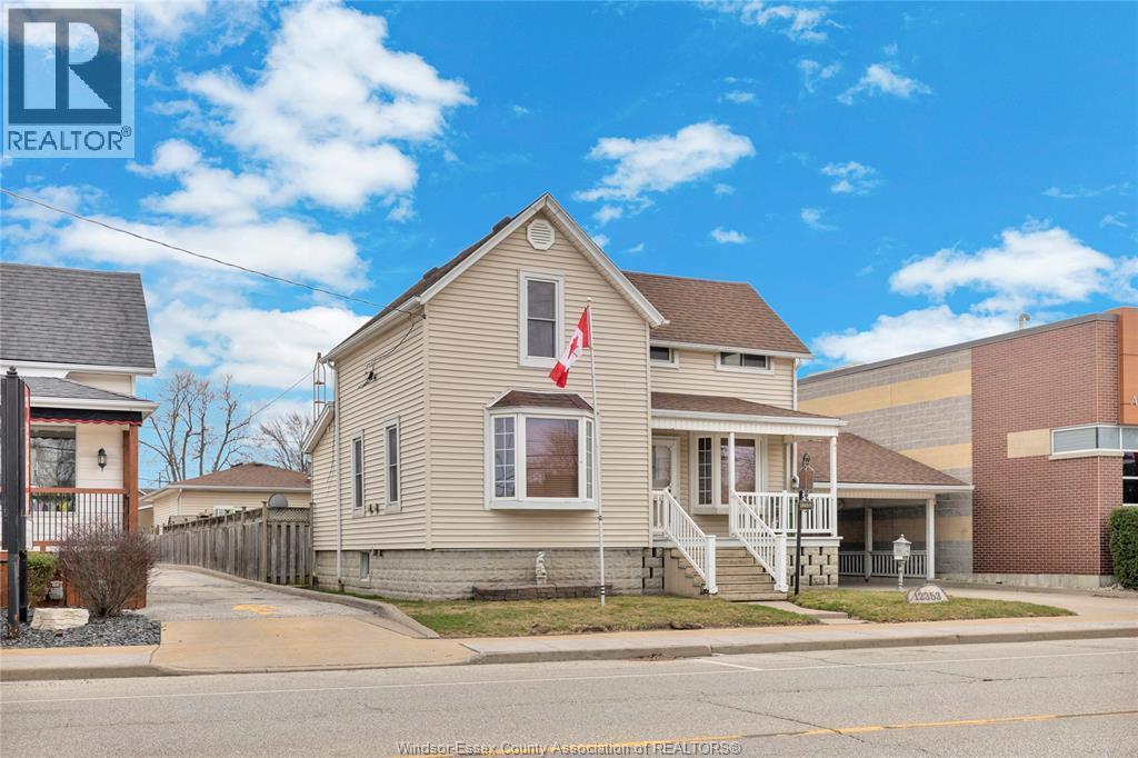 12353 Tecumseh Road, Tecumseh — photograph 3