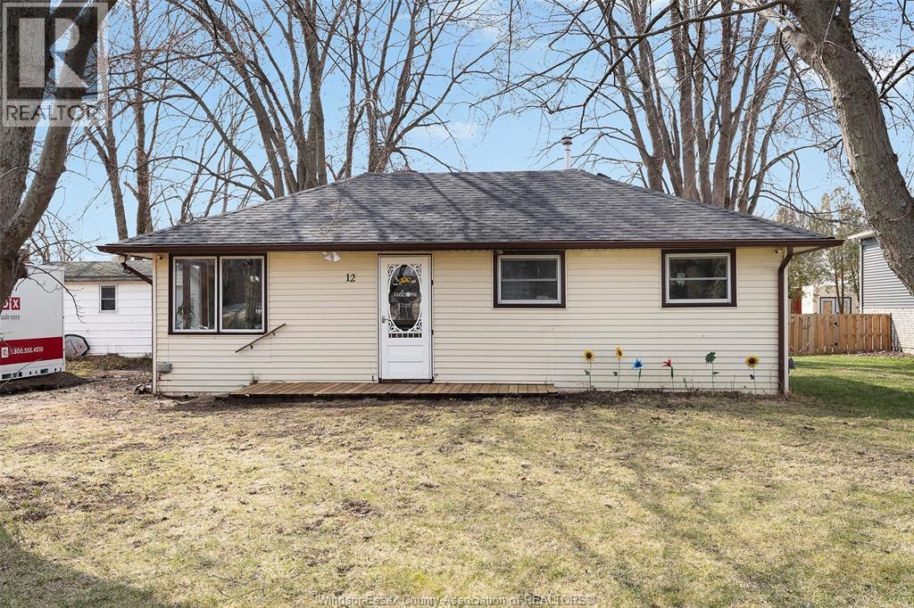 Single Family — 12 Patricia Avenue, Wheatley, Ontario