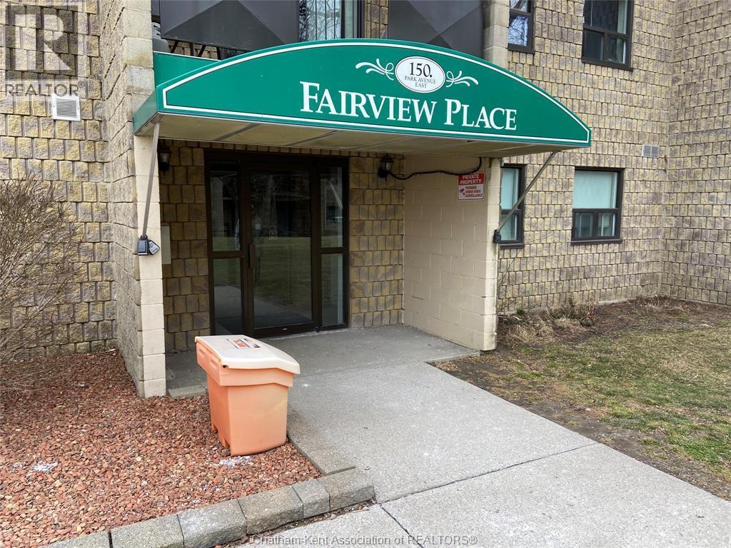 Single Family — 150 Park Avenue, Chatham, Ontario