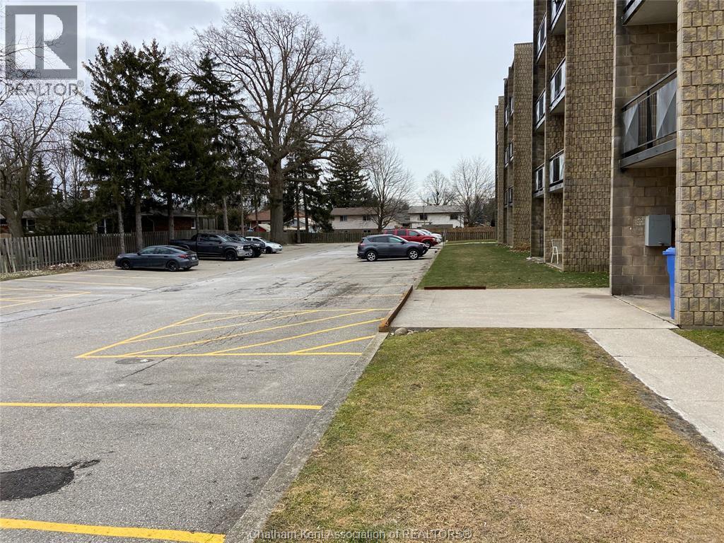 150 Park Avenue #211, Chatham — photograph 3