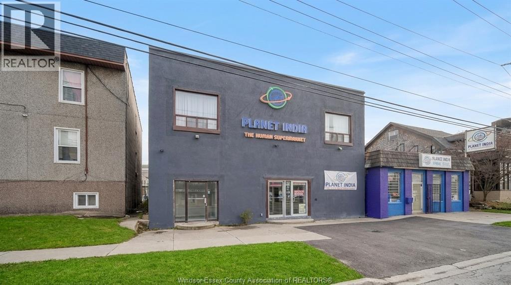 831 University Avenue, Windsor — primary photograph