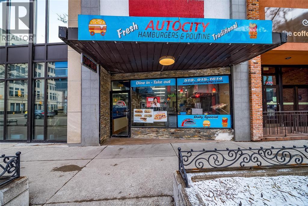 256 Ouellette Avenue, Windsor — primary photograph