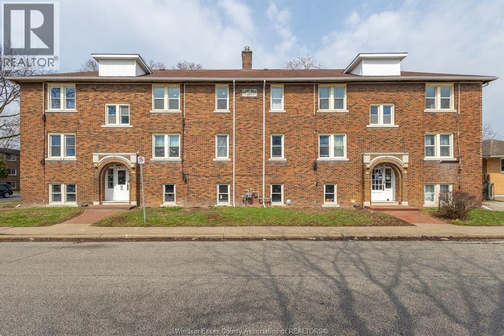 706 Elliott End #5A, Windsor — photograph 3