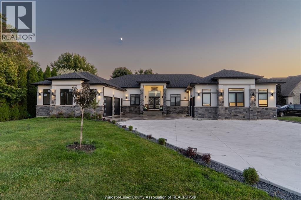 1316 Deer Run Road, Leamington — photograph 3