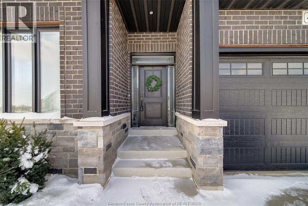 410 Caserta Crescent, Lakeshore — photograph 3