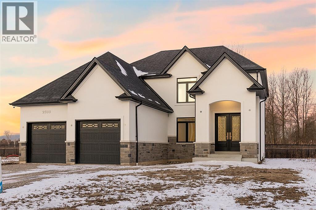 Single Family — 3460 Oke, LaSalle, Ontario