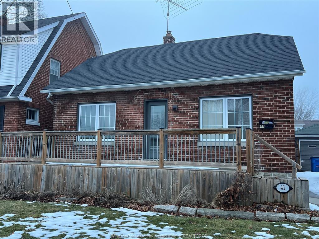 Single Family — 41 Alexandra, Chatham, Ontario