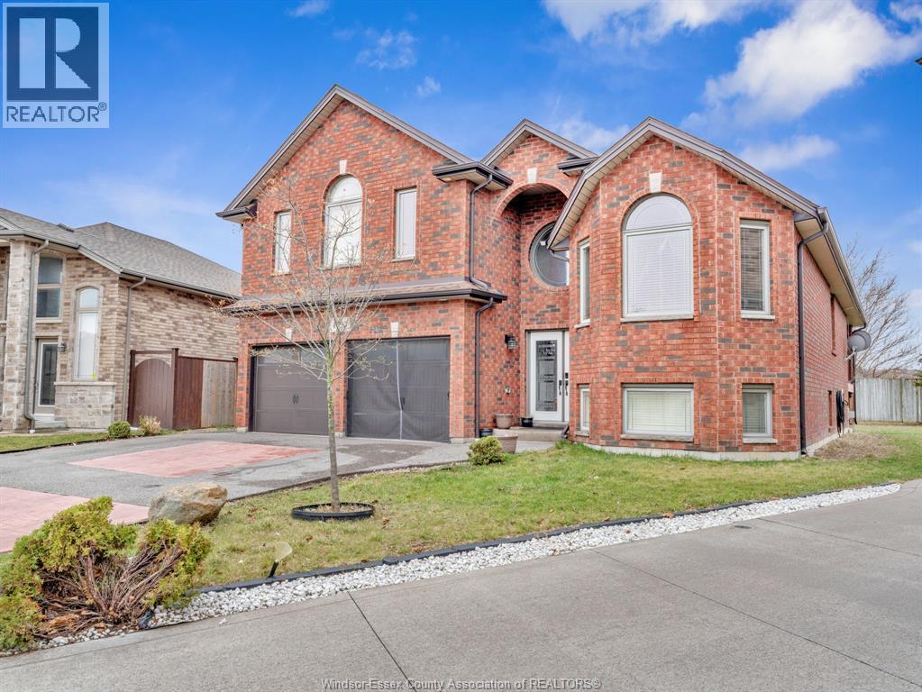 4795 Periwinkle Crescent, Windsor — photograph 3
