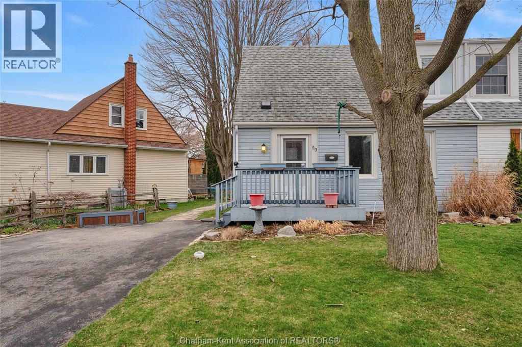 99 Dunn Avenue, Chatham — photograph 2