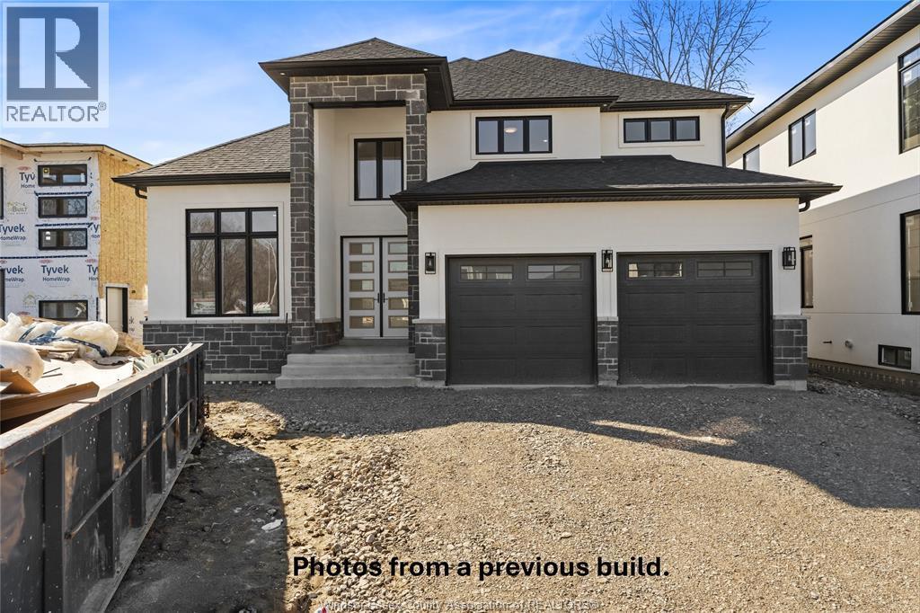 Single Family — 2584 Mayfair, LaSalle, Ontario