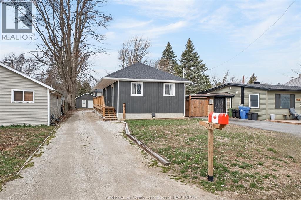 Single Family — 595 Jackson, Colchester, Ontario