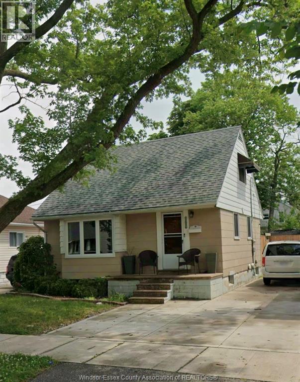 1484 Francois, Windsor — primary photograph