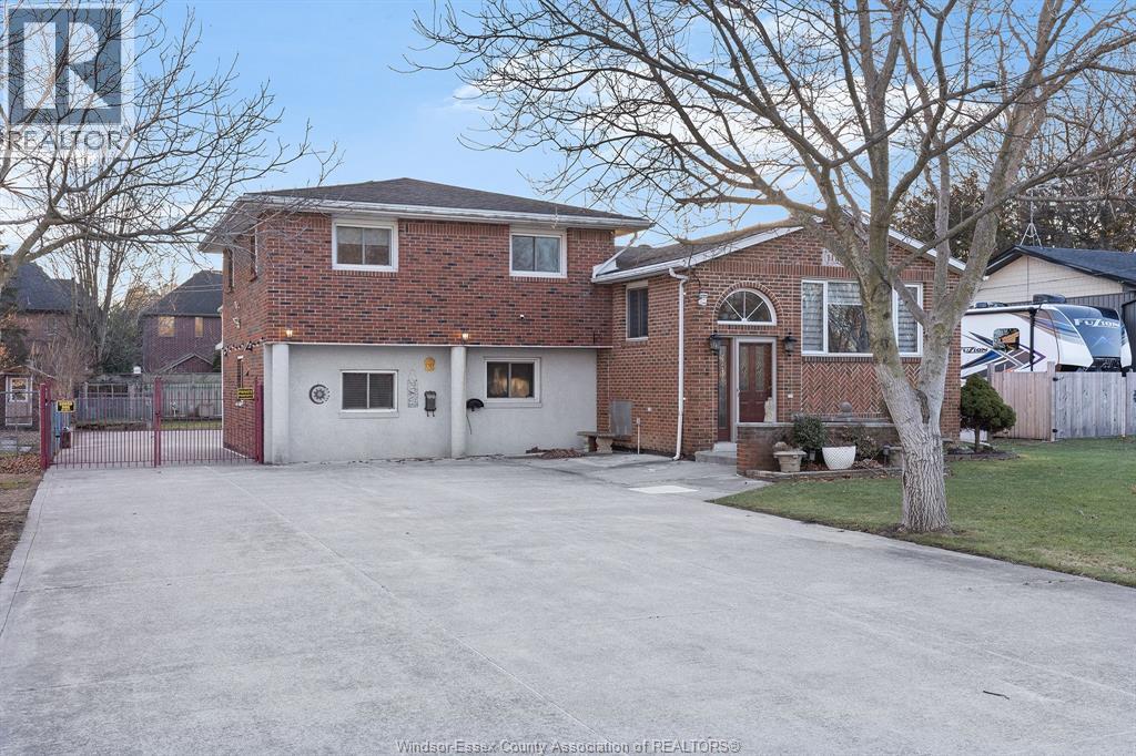 Single Family — 1116 Reaume, LaSalle, Ontario