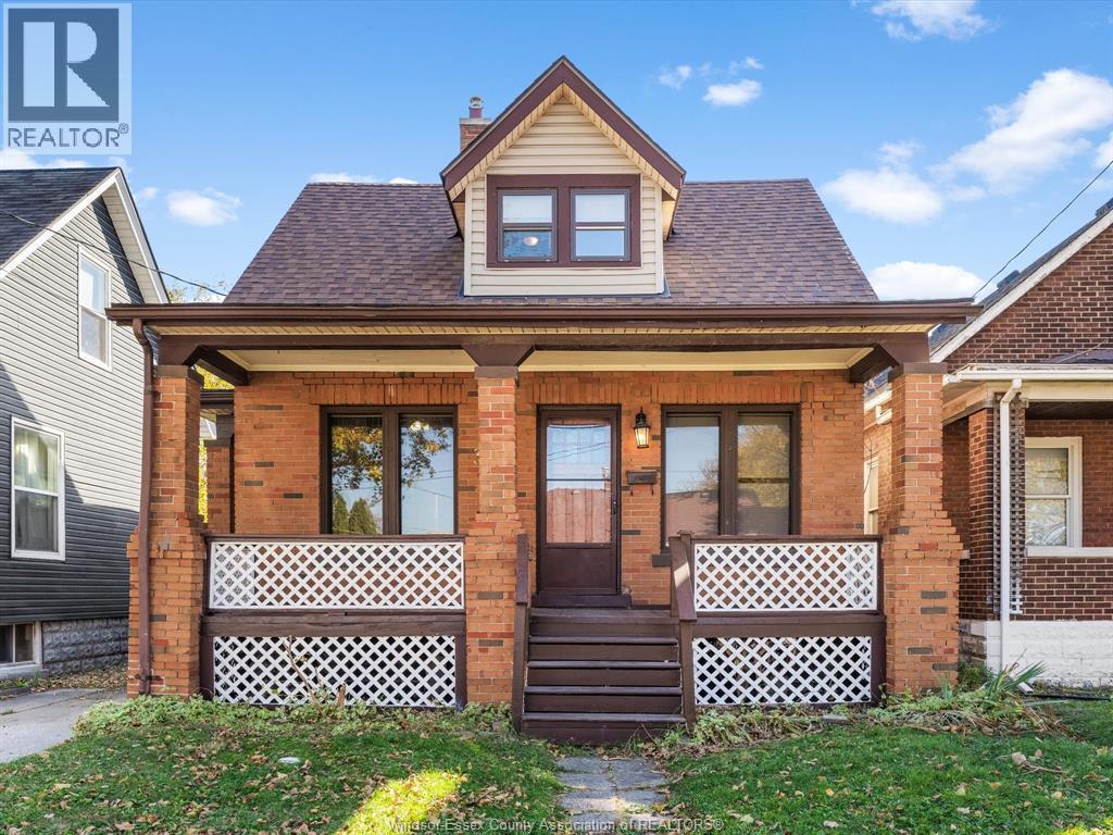 3493 Peter Street, Windsor — primary photograph