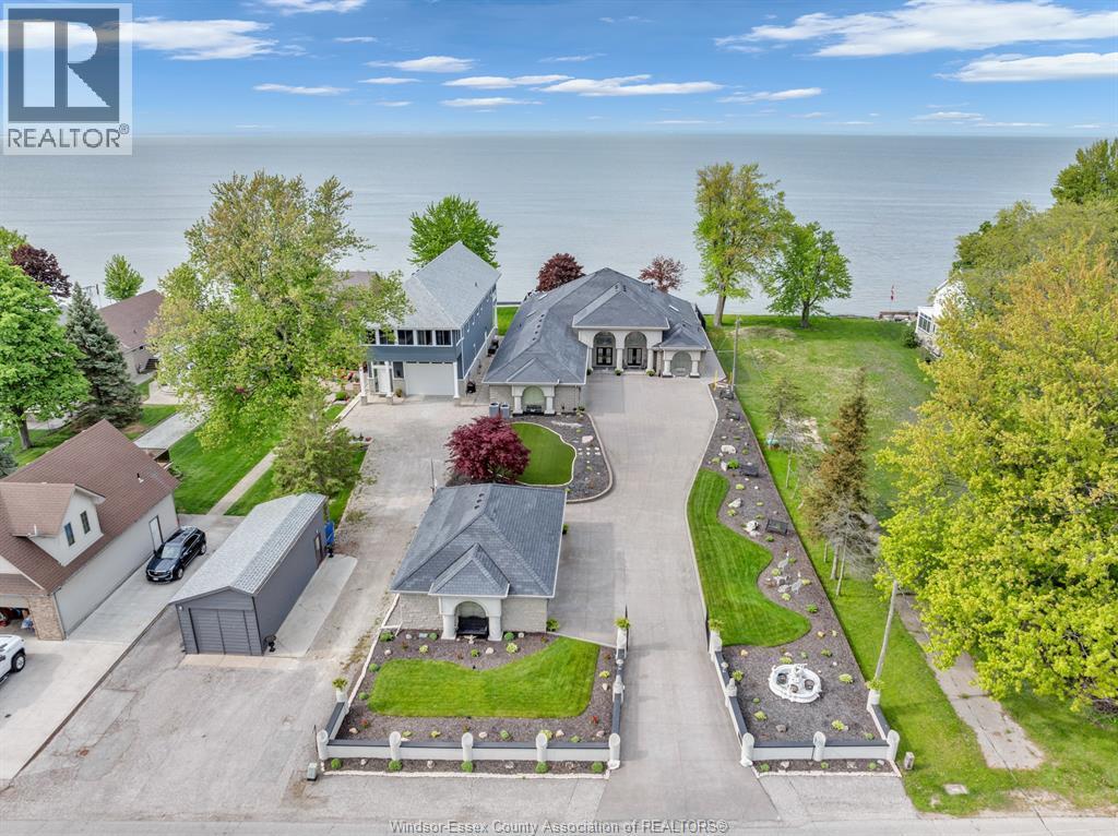 1702 Caille Avenue, Lakeshore — photograph 2
