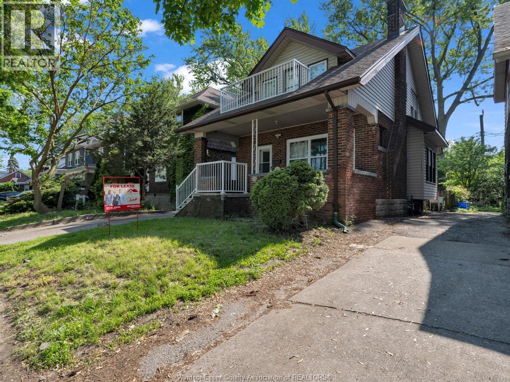 353 Indian Road #5, Windsor — photograph 2