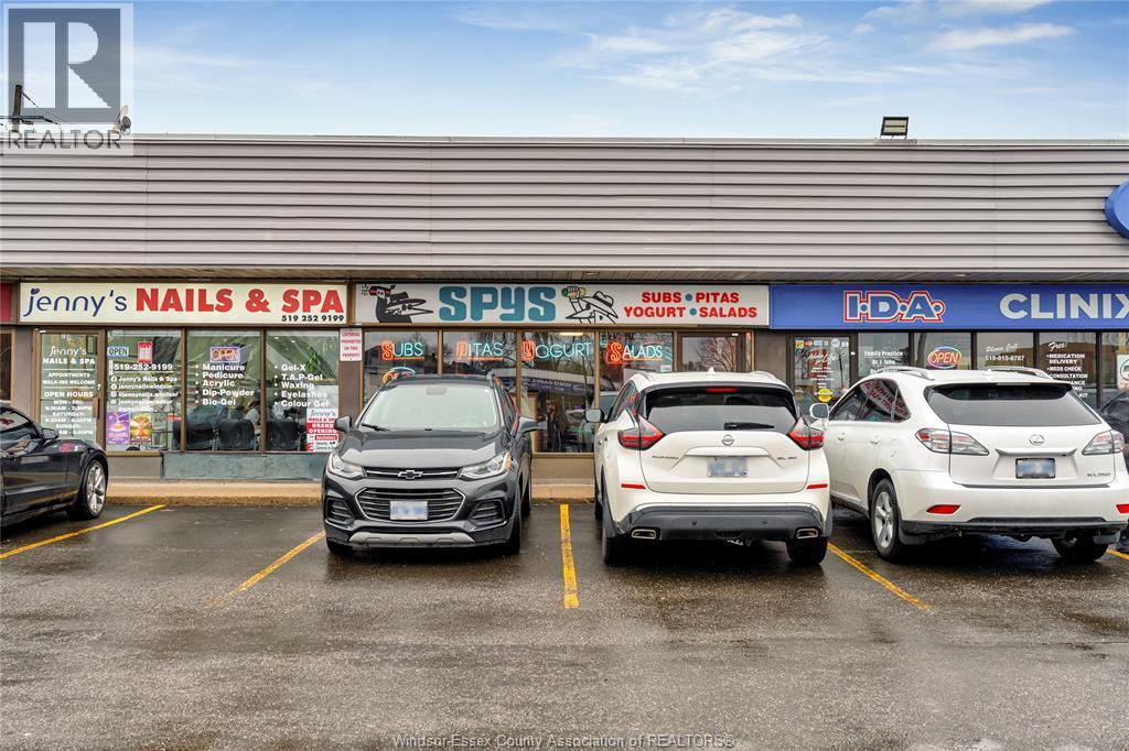 Business — 475 Tecumseh, Windsor, Ontario