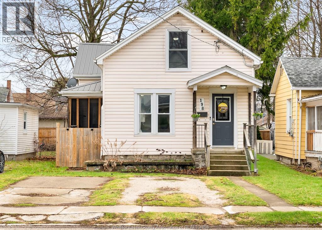 Single Family — 198 Raleigh, Chatham, Ontario