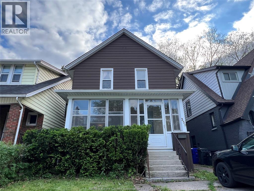 359 Randolph, Windsor — photograph 2