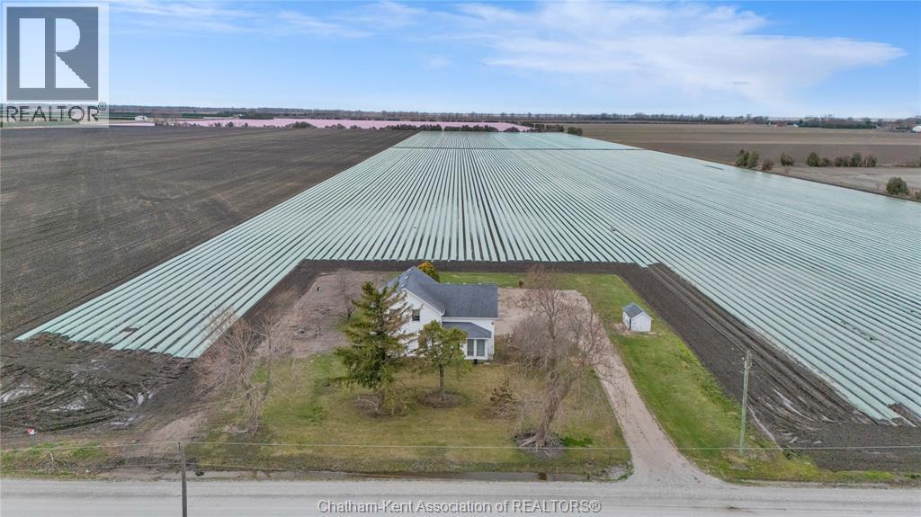Single Family — 25200 Jacob Road, Chatham-Kent, Ontario