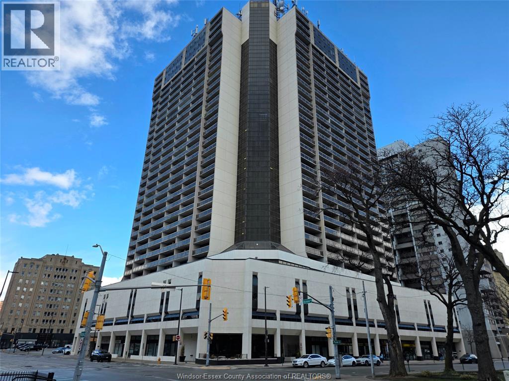 150 Park Street #2313, Windsor — photograph 2